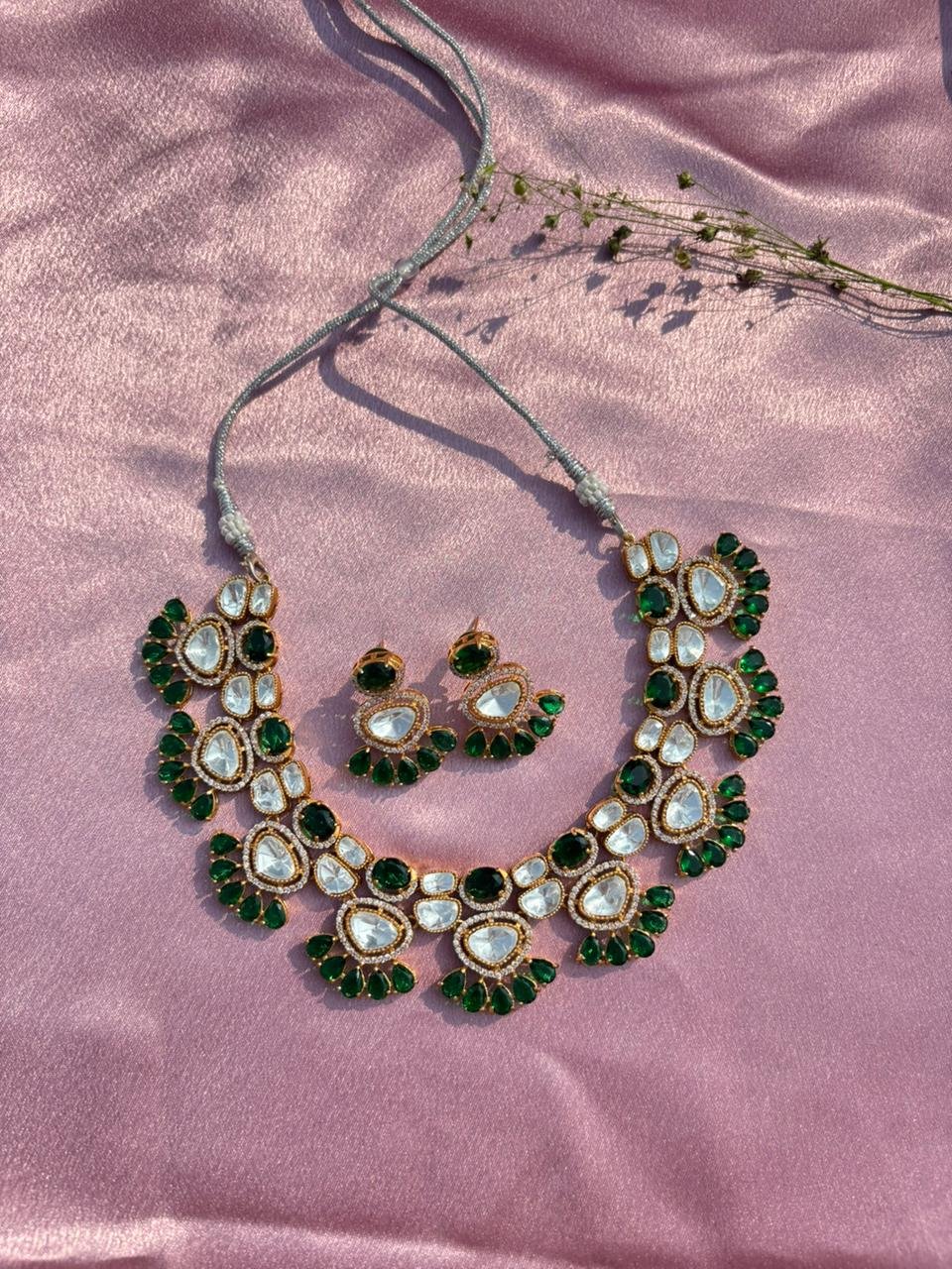 Kundan Choker Necklace Set In Green Colors For Women
