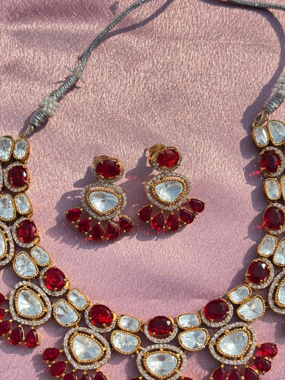 Kundan Choker Necklace Set In Red Colors For Women - Image 3