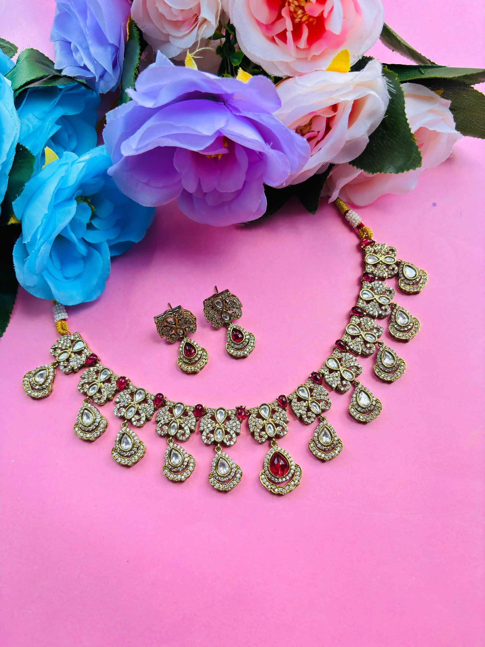 Kundan Choker Necklace Set With Red Stone Earrings - Image 2
