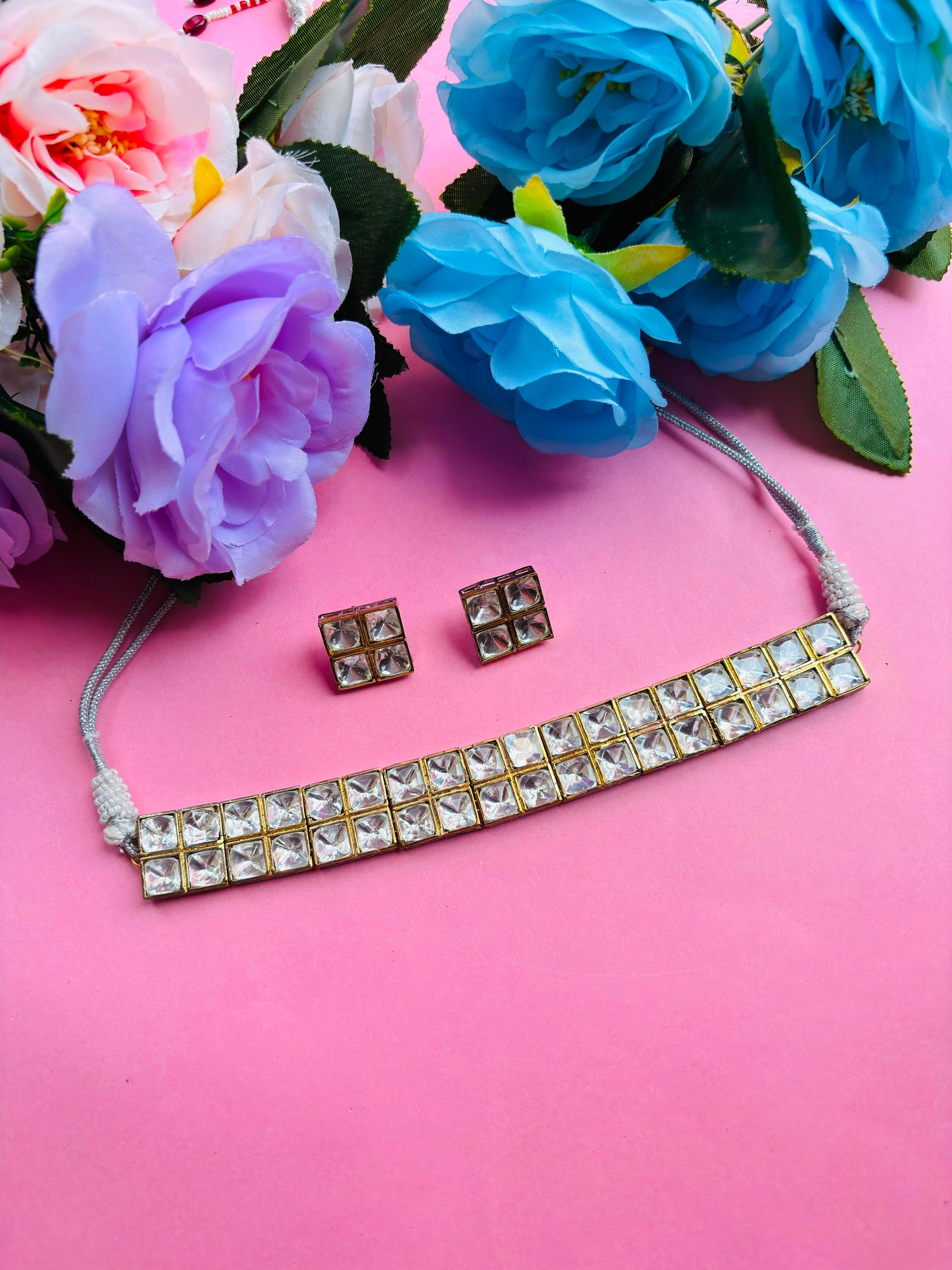 Polki Choker Necklace Set With White Checkered Stones