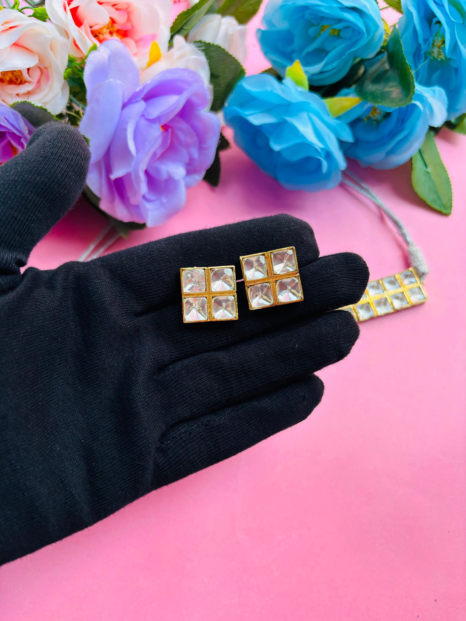 Polki Choker Necklace Set With White Checkered Stones - Image 7