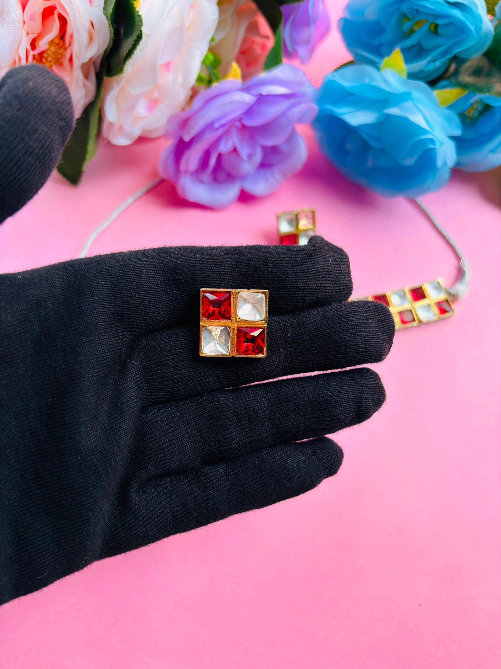 Polki Choker Necklace Set With Red Checkered Stones - Image 6
