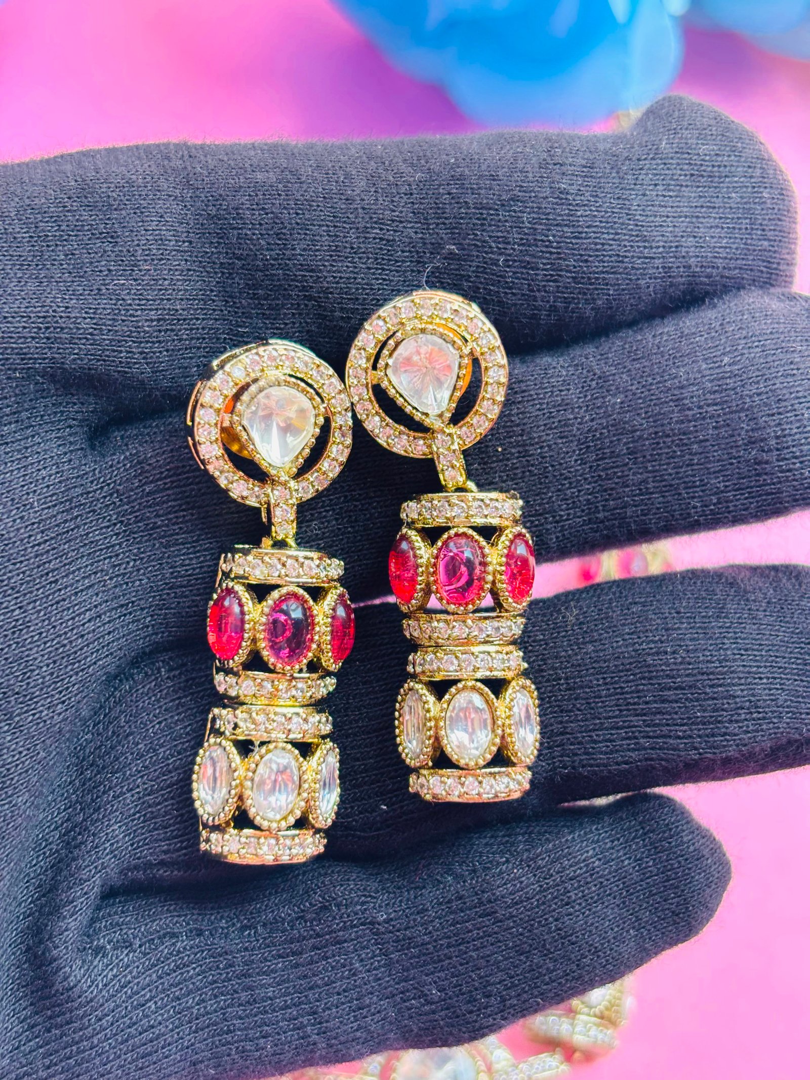 Antique Gold Long Necklace Set With Ruby Stones - Image 7