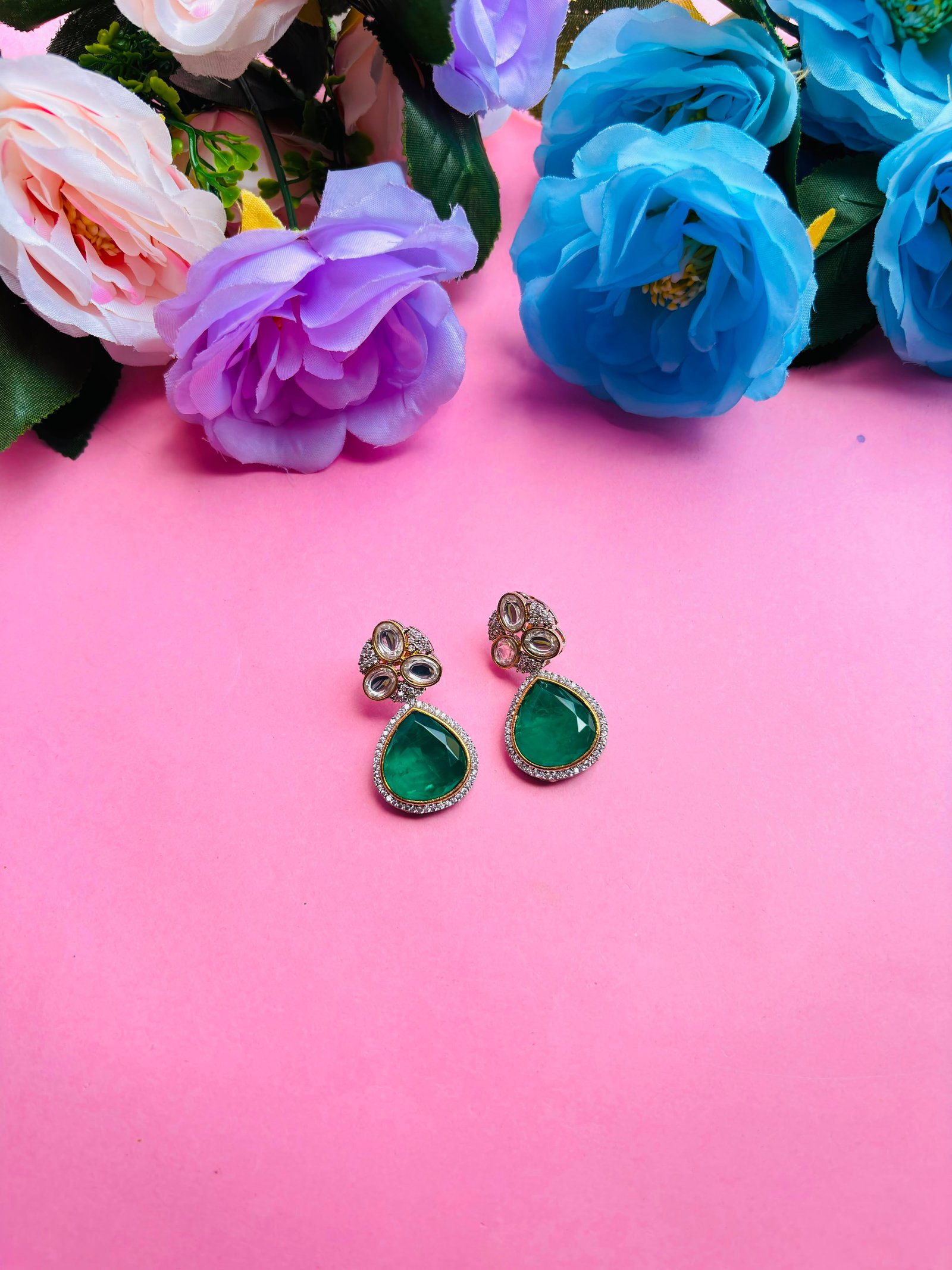 Kundan Drop Earrings With Green Stone For Women - Image 2
