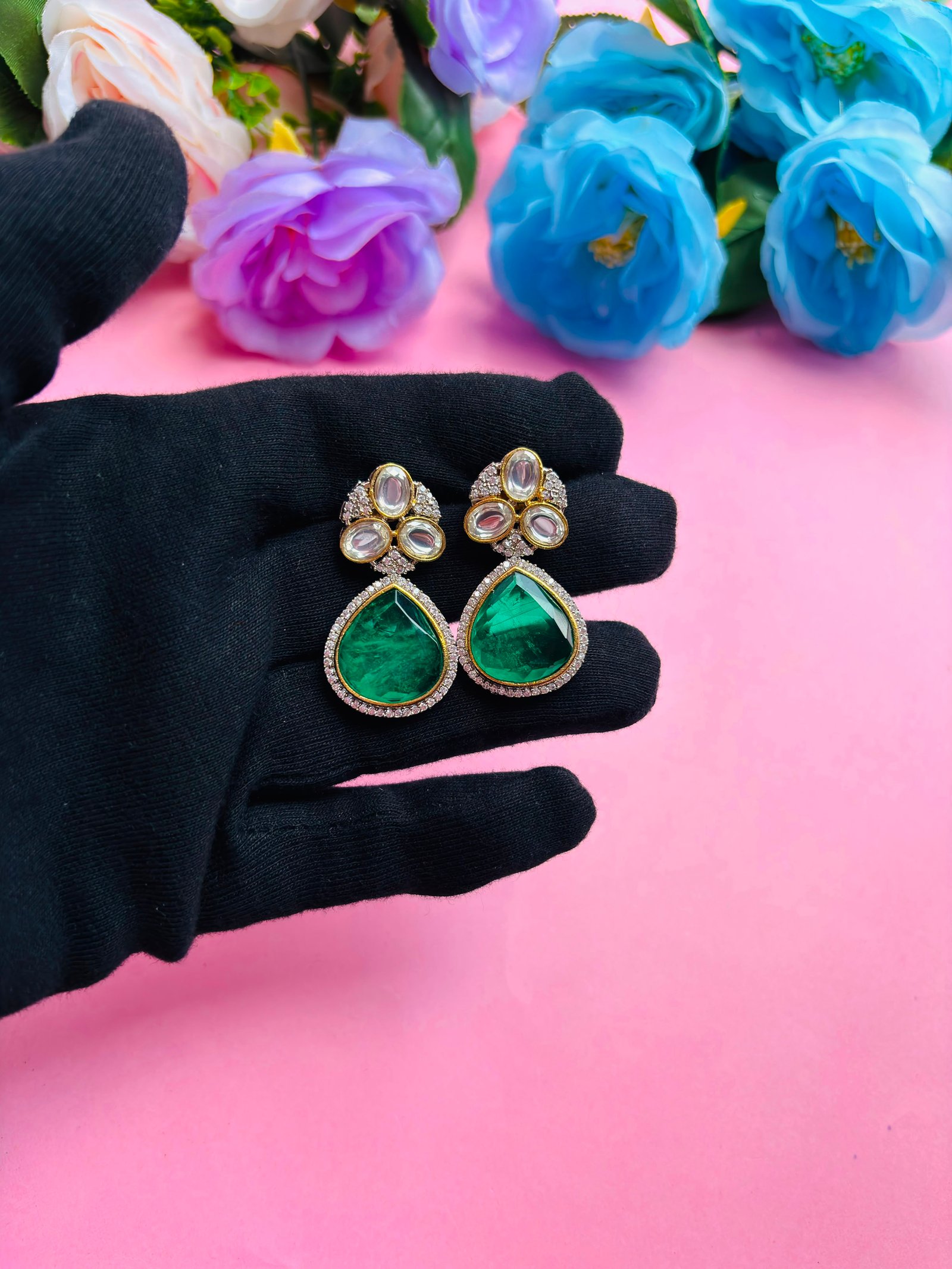 Kundan Drop Earrings With Green Stone For Women - Image 3